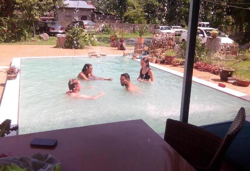 Люкс 2 Спальни, Sleepy Hollow Villa