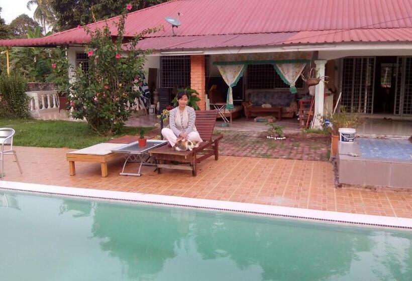 Вилла с 1 спальней и бассейном, Sleepy Hollow Villa