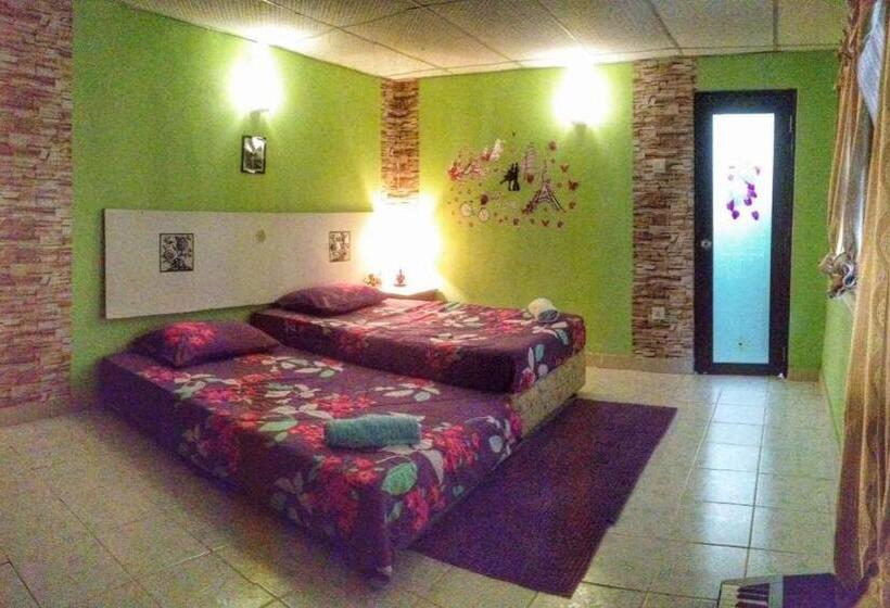 Вилла с 1 спальней и бассейном, Sleepy Hollow Villa