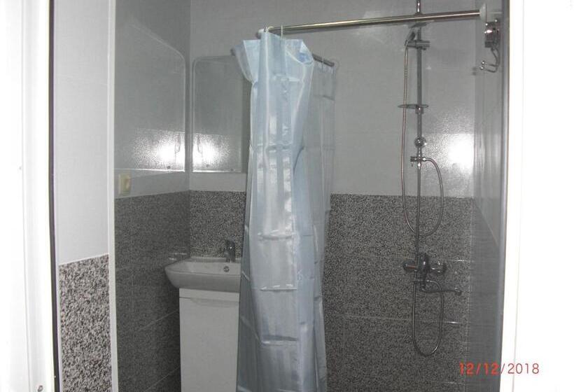 اتاق استاندارد چهار تخته, Villa House Georgia