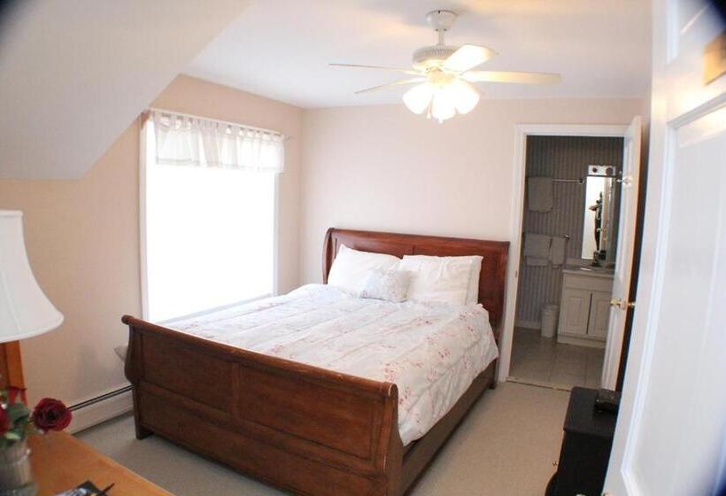 اتاق استاندارد با سرویس بهداشتی مشترک, The Inn At Quail Run