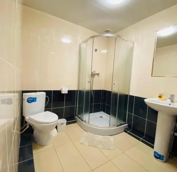 Suite cu Vedere în Gradină, Villa Park 411