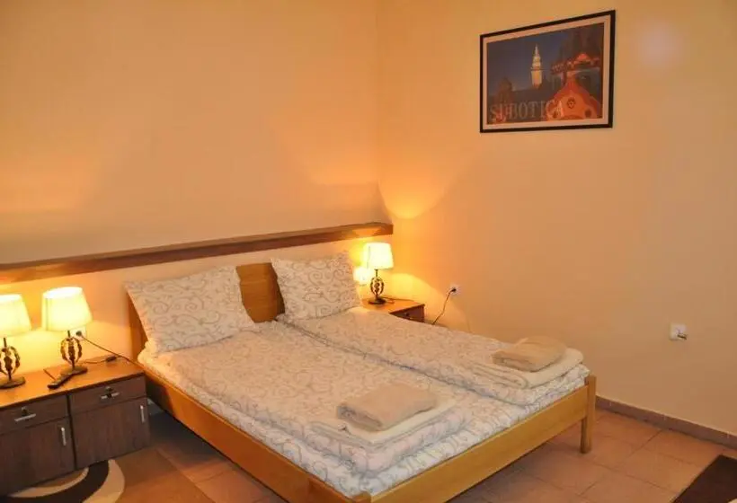 اتاق استاندارد سه نفره, Guest House Best Food