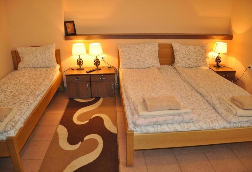 اتاق استاندارد سه نفره, Guest House Best Food