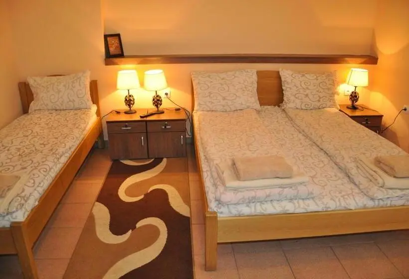 اتاق استاندارد سه نفره, Guest House Best Food