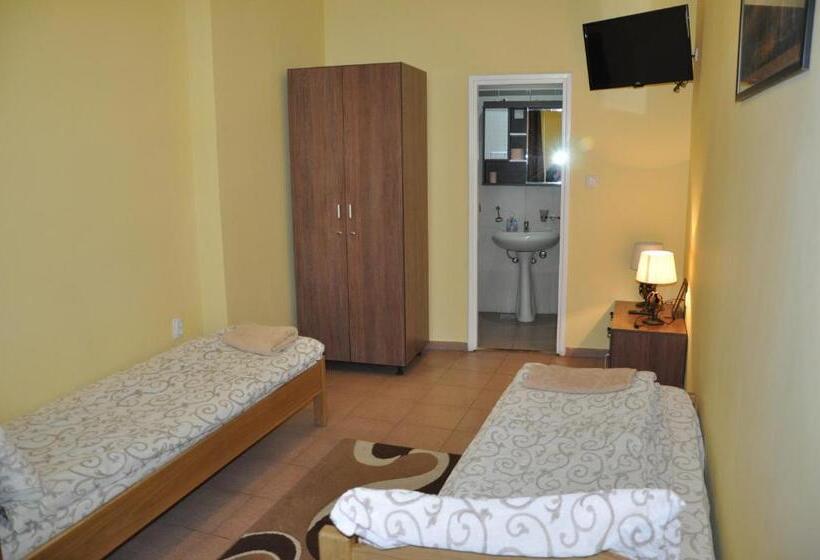 اتاق استاندارد, Guest House Best Food