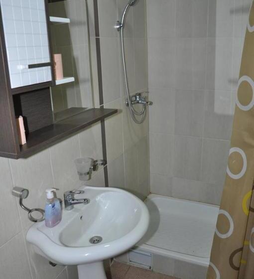 اتاق استاندارد, Guest House Best Food