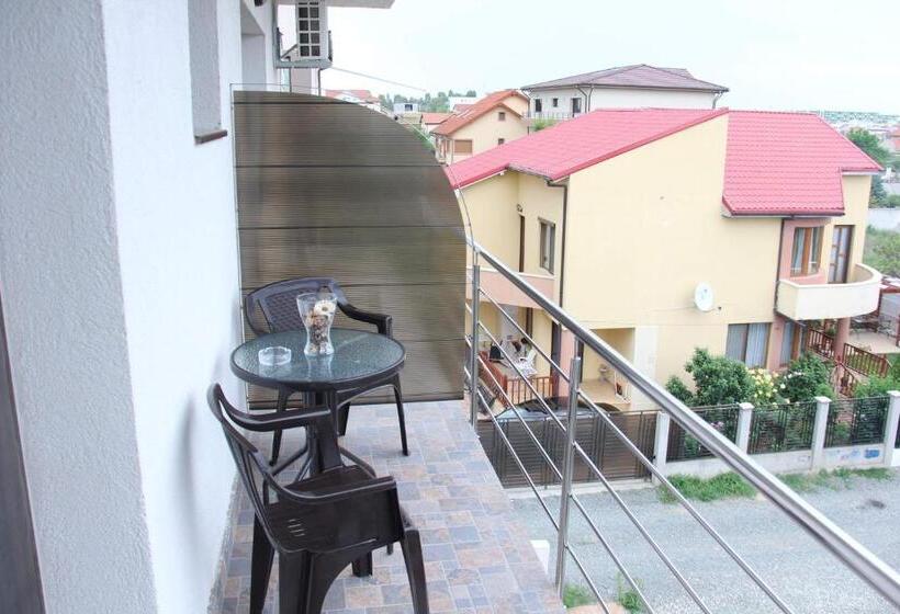 חדר דלוקס עם מרפסת, Villa Sunset Beach Mamaia Nord