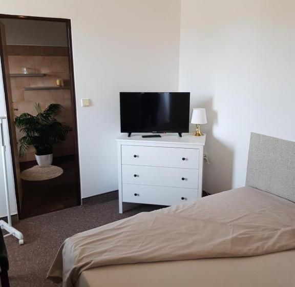 발코니가 있는 스위트, Penzion Lamberk