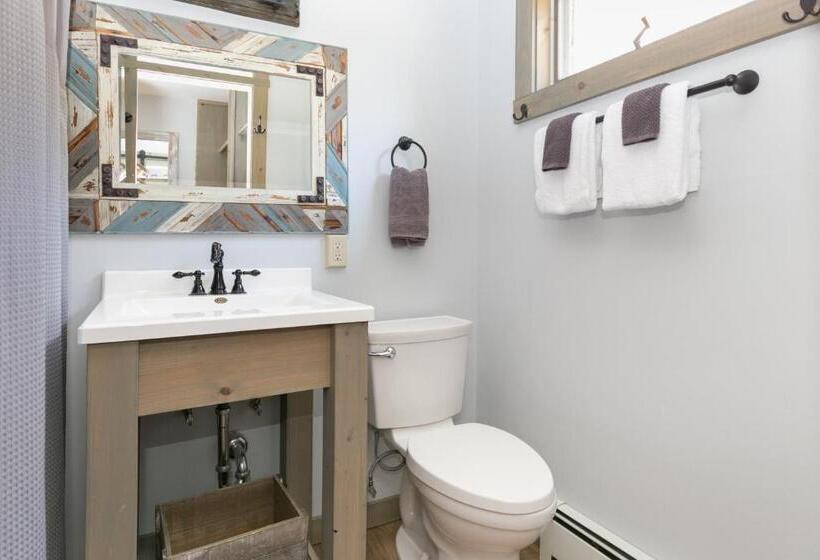 اتاق استاندارد, Warren Lodge