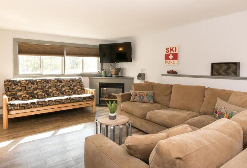 آپارتمان 1 خوابه, Warren Lodge