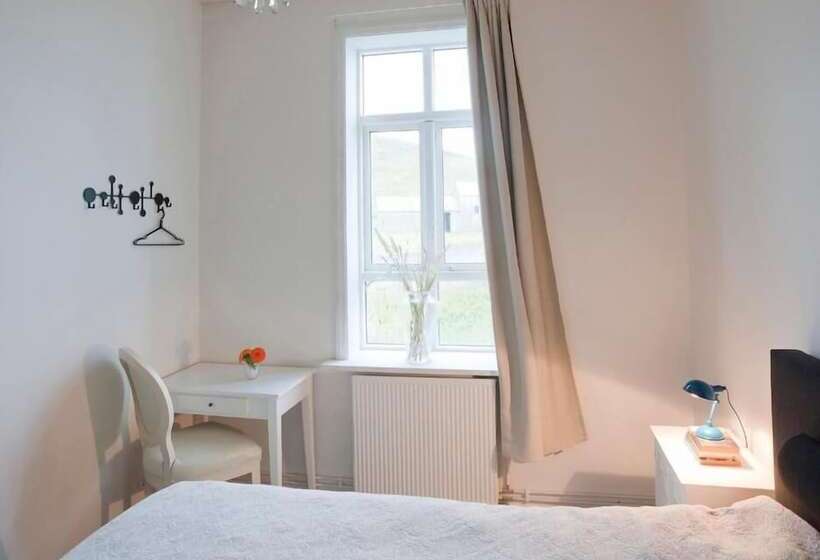 اتاق استاندارد با سرویس بهداشتی مشترک, Brimslóð Atelier Guesthouse