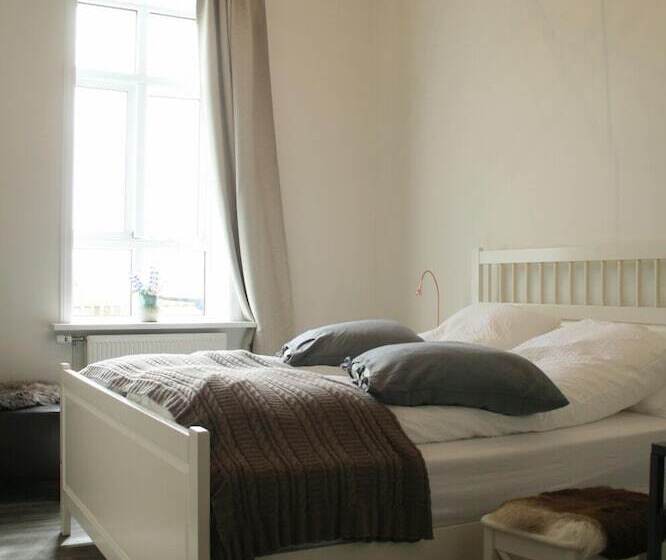 اتاق استاندارد با سرویس بهداشتی مشترک, Brimslóð Atelier Guesthouse