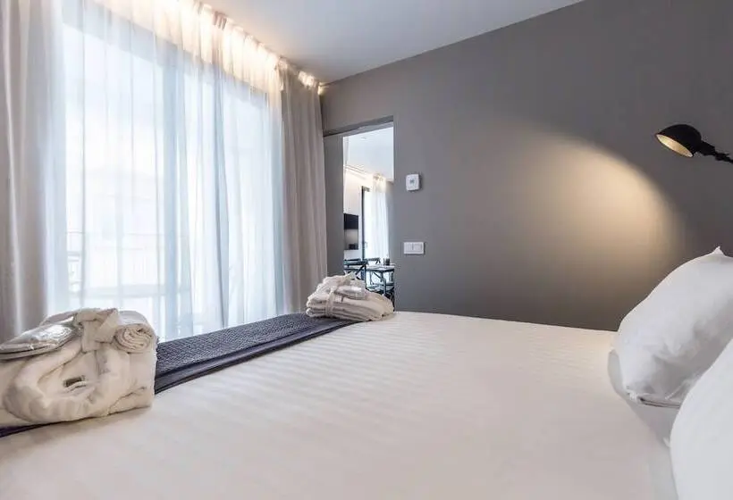 Apartament 2 Dormitoris, Terreno Studios