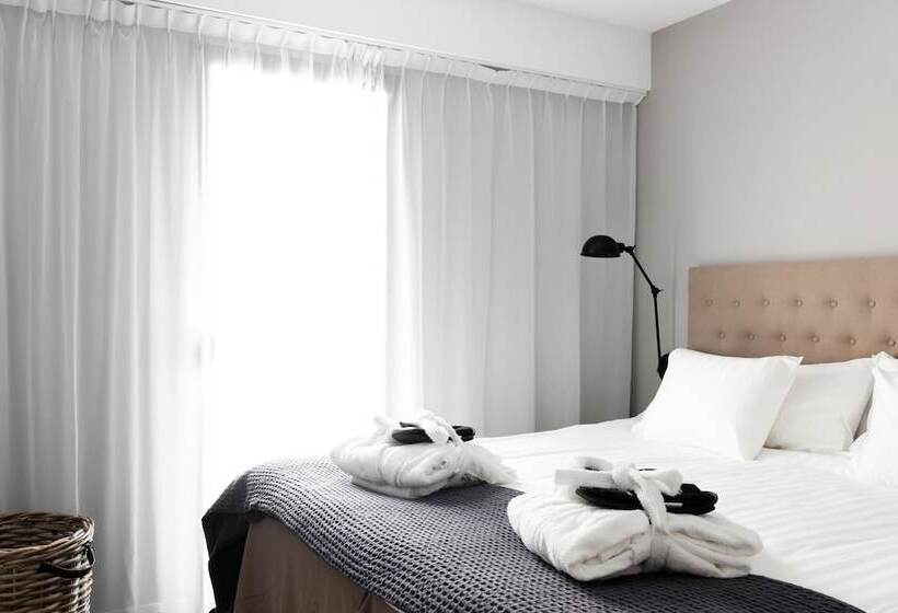 شقة غرفتين, Terreno Studios