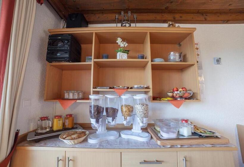 غرفة قياسية فردية مزودة بشُرفة, Pension Christophorus