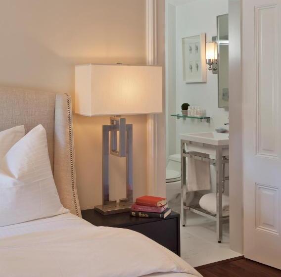 חדר סטנדרט עם מיטת קווין, Inns Of Mendocino