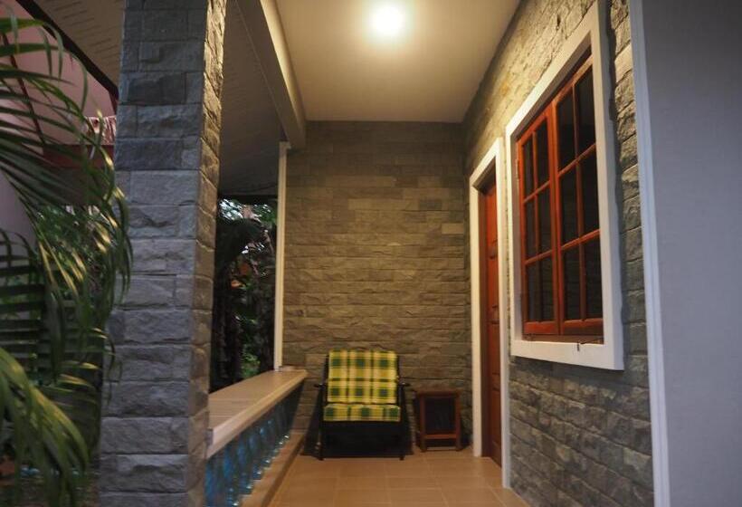 스탠다드 방갈로 침실 2개, Coconut Bungalow