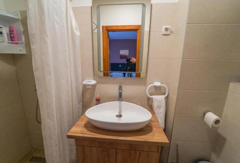 اتاق استاندارد, Guest House Babilon