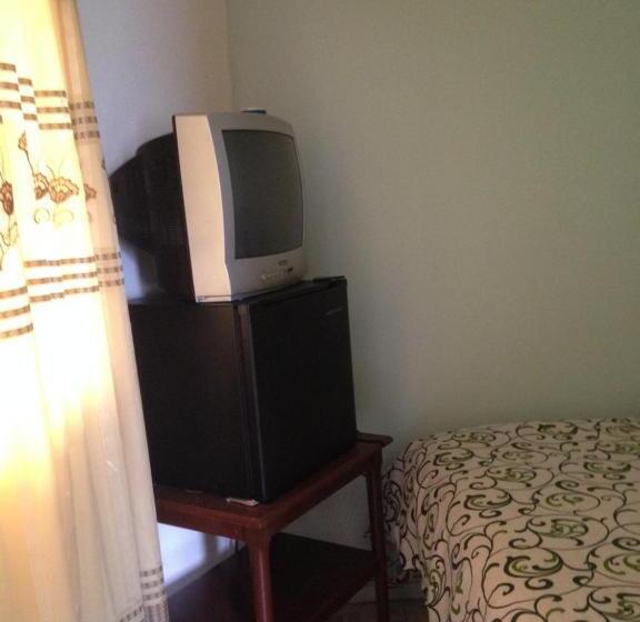 スタンダードルーム, Hostal Makea Pachuca