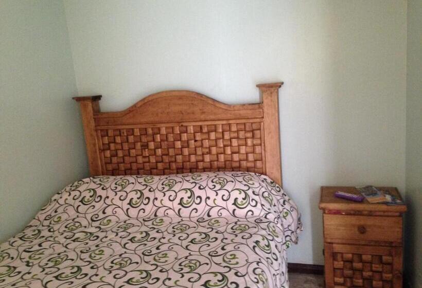 スタンダードルーム, Hostal Makea Pachuca