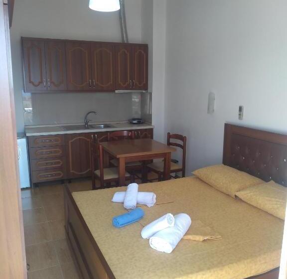 Deluxe Room, Vila Pasqyra