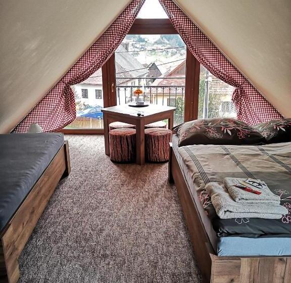 Номер Стандарт, Privat Lena