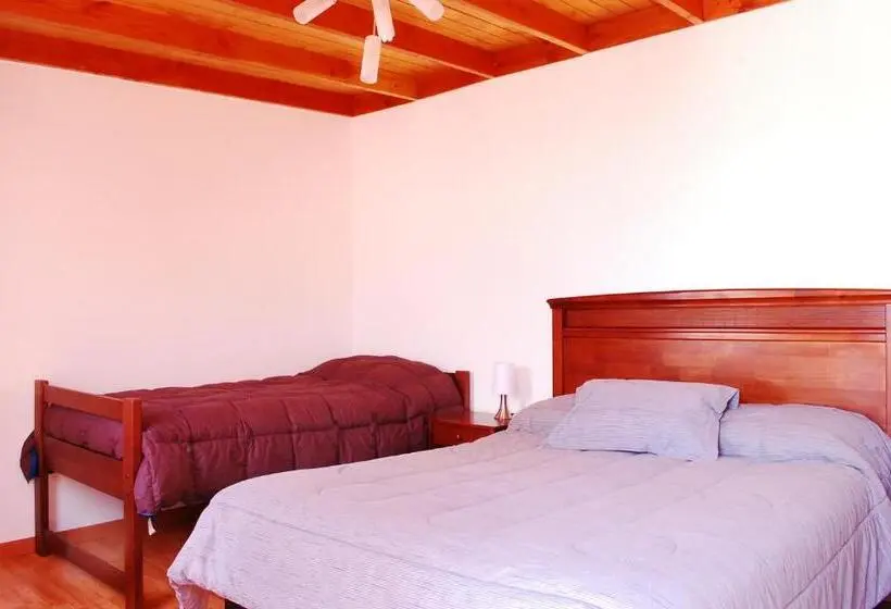 اتاق خانوادگی, La Casa Del Pueblo Hostal