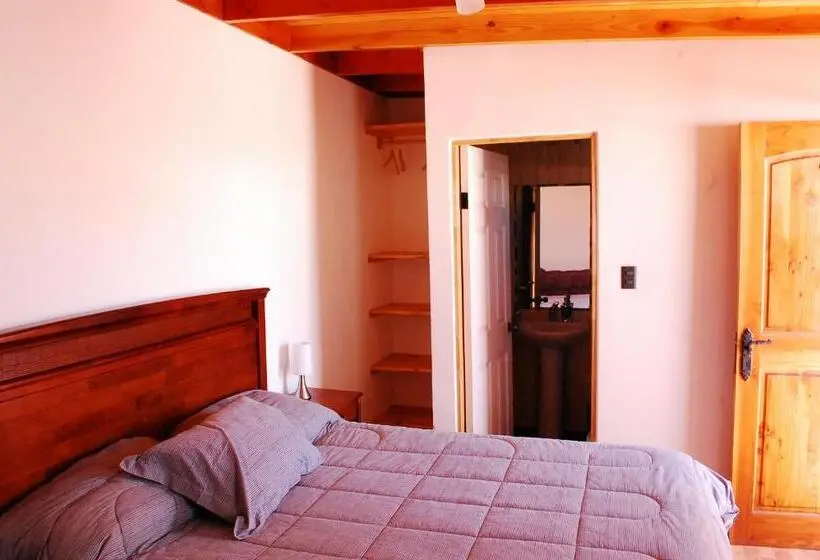 اتاق خانوادگی, La Casa Del Pueblo Hostal