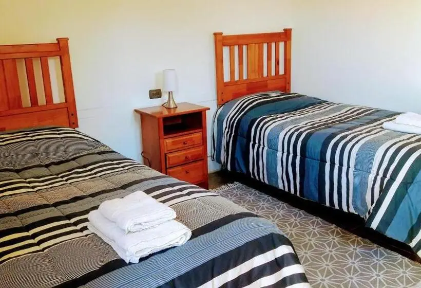 اتاق استاندارد با سرویس بهداشتی مشترک, La Casa Del Pueblo Hostal
