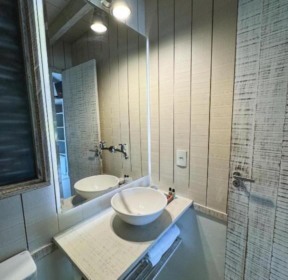 غرفة سوبيريور رباعية, Depraiabrasil