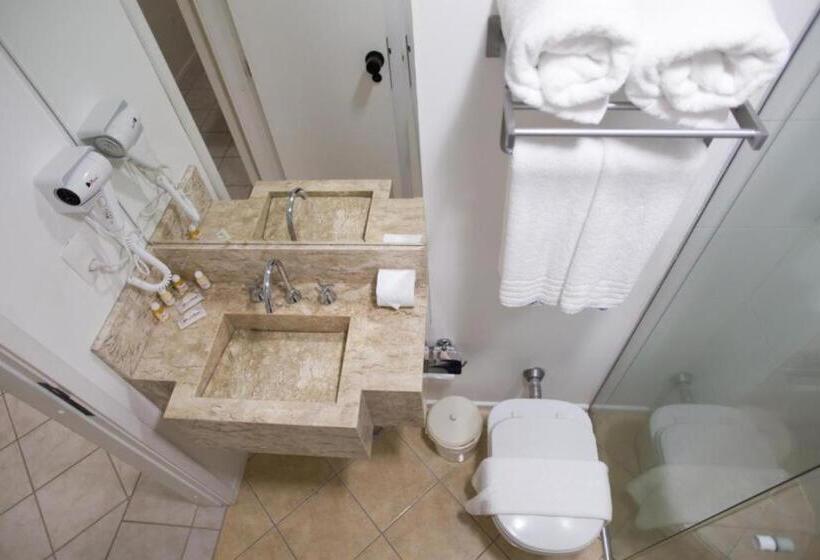 デラックスルーム, Le Village Distributed By Intercity