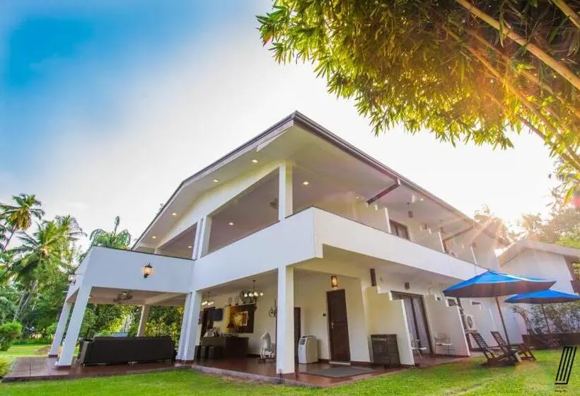 Deluxe-bungalow, Oreeka   Katunayake Airport Transit Hotels
