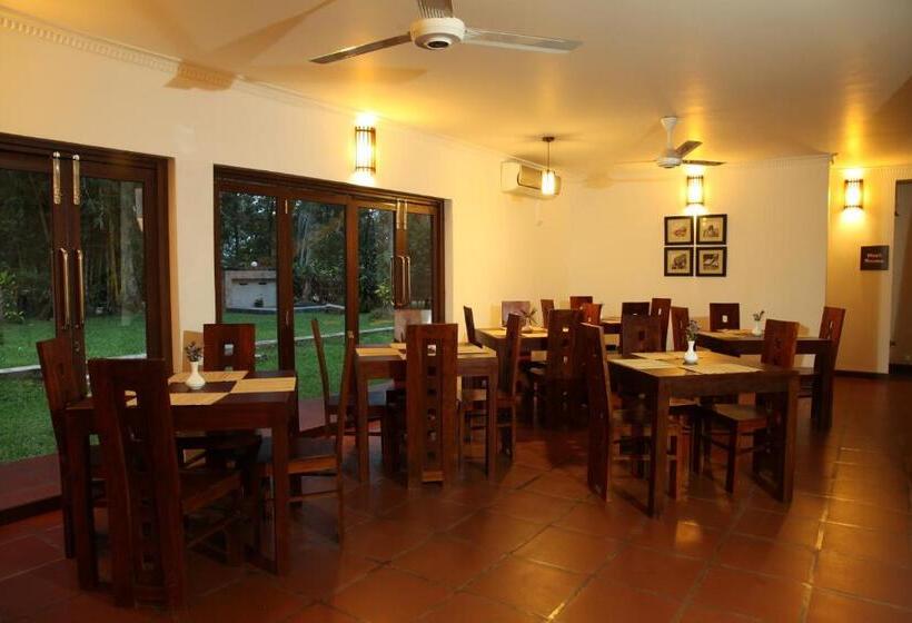 豪华洋房, Oreeka   Katunayake Airport Transit Hotels