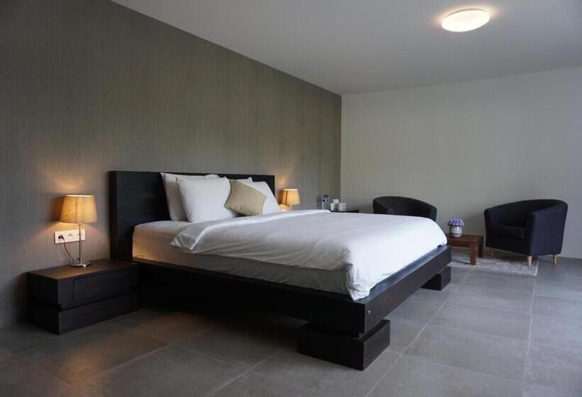 스탠다드 룸 킹사이즈 침대, 14 Palms