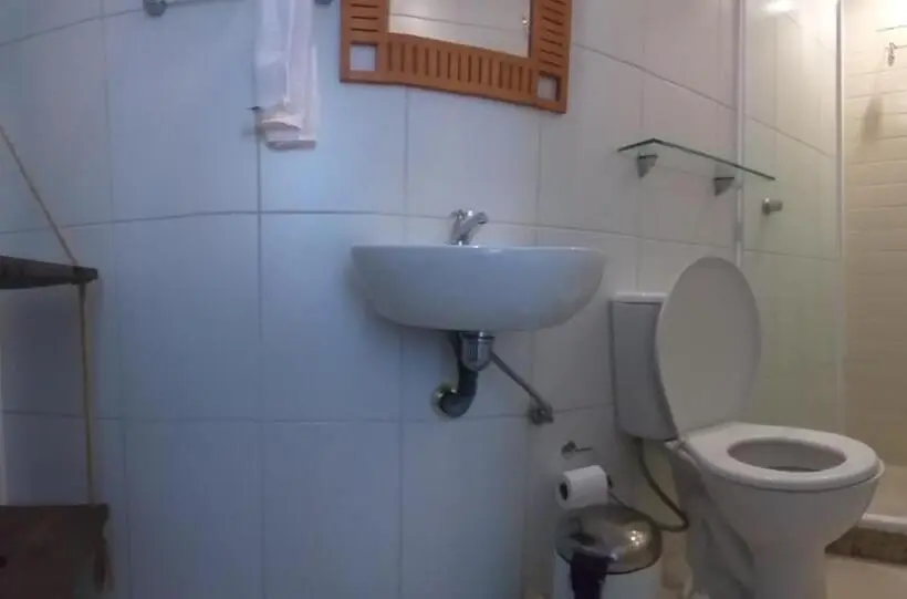 Standard Yhden Hengen Huone, Airport Pousada