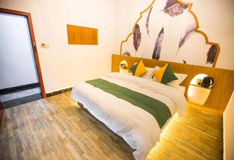 テラス付きジュニアスイート, Edinburgh Hostel