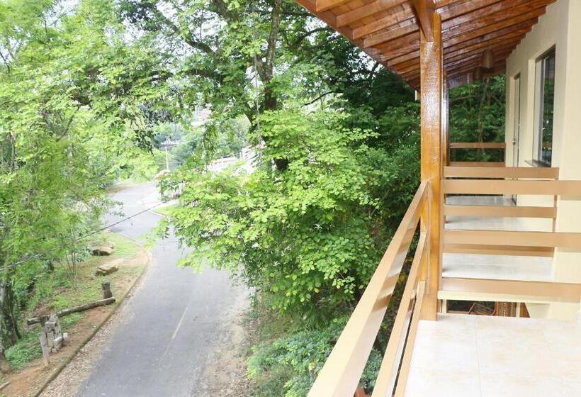 발코니가 있는 스위트, Pousada Mirante Do Lago