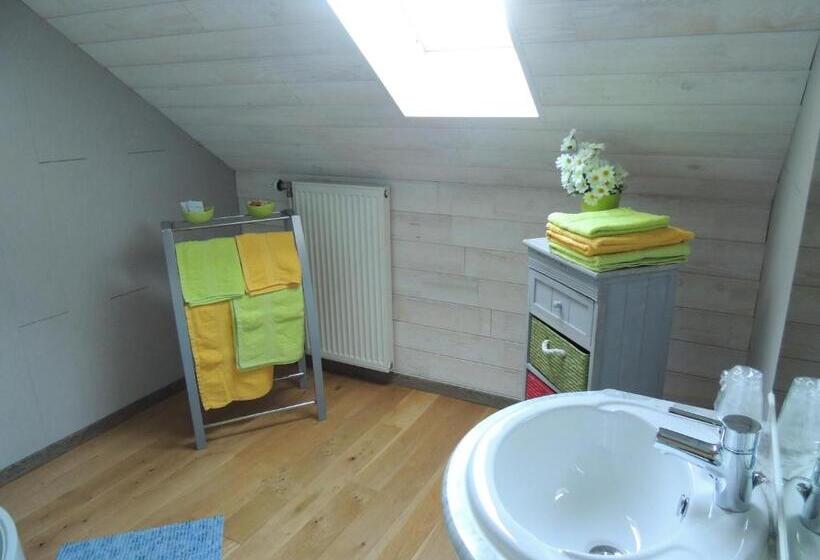 スタンダード４人部屋, Auberge La Fourchette Paysanne