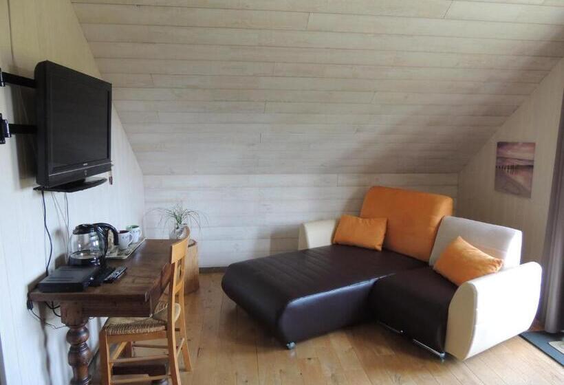 חדר סטנדרט לארבעה, Auberge La Fourchette Paysanne