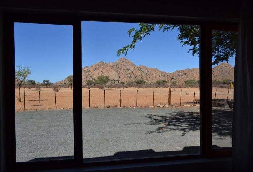 اتاق استاندارد, Savanna Guest Farm