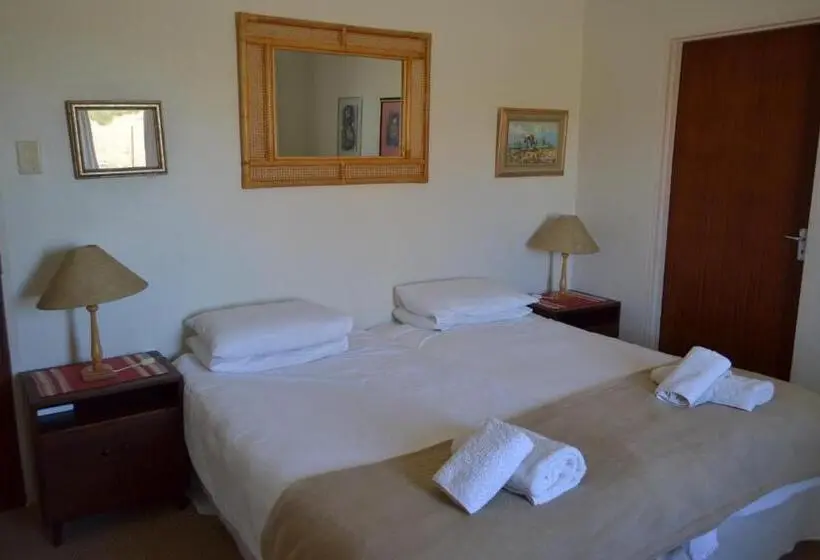 اتاق استاندارد, Savanna Guest Farm
