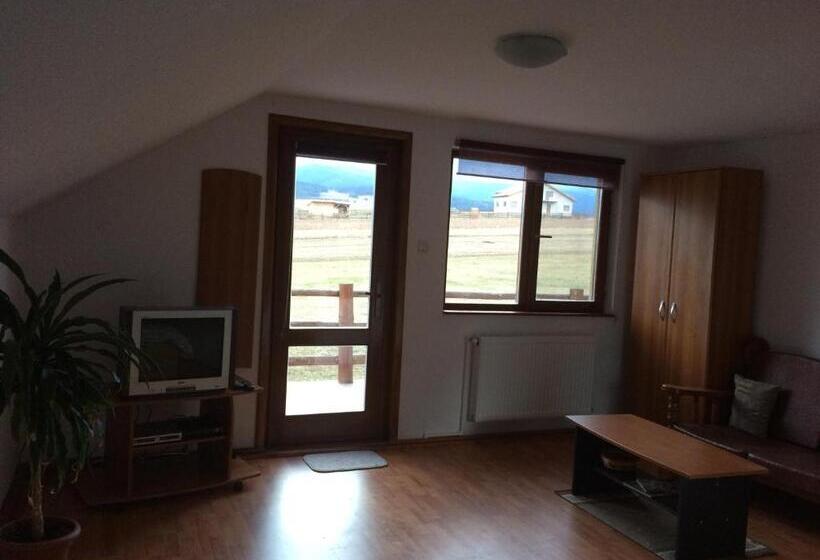 غرفة قياسية, Casa Genesini