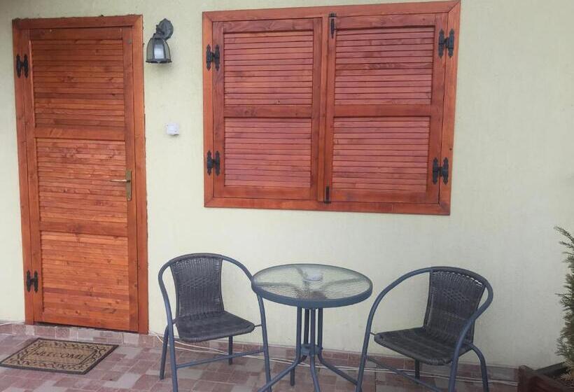 غرفة قياسية ثلاثية مزودة بشرفة, Casa Genesini