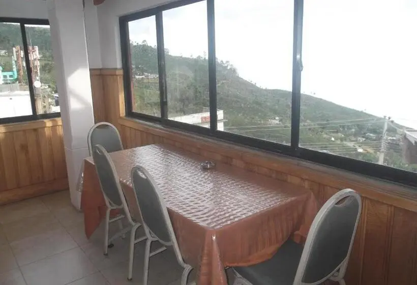 ベーシックトリプルルーム, Highcliffe Guesthouse