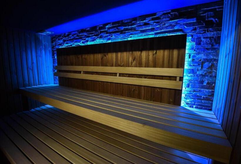 غرفة قياسية مزوَّدة بجاكوزي, Penzion Janová