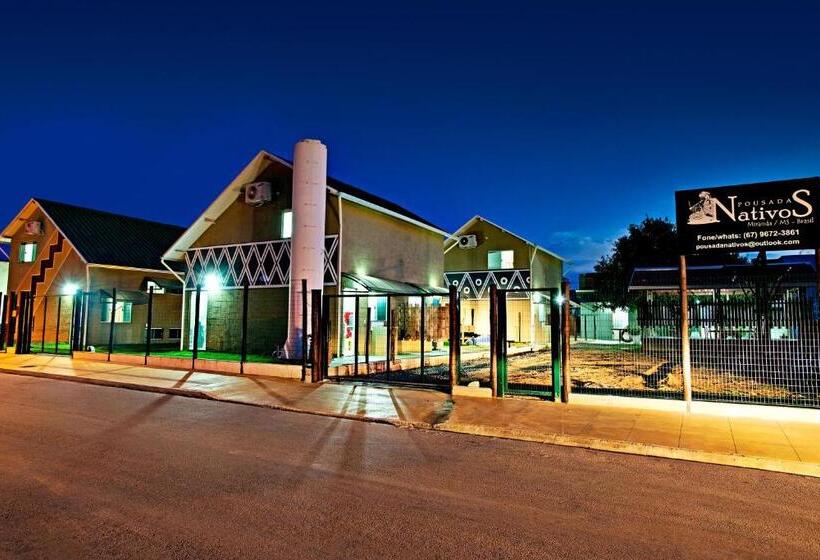 标准三人间, Pousada Nativos