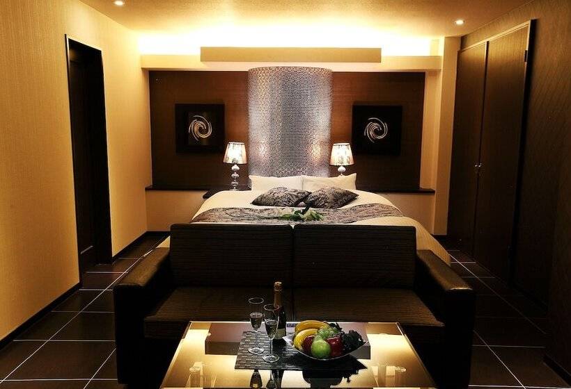 اتاق استاندارد, L Eclair