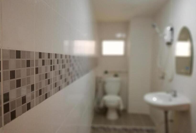 חדר סופריור, Rinradee Place