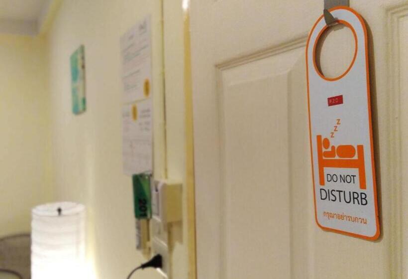 חדר סופריור, Rinradee Place